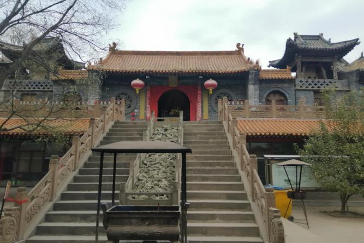 White Cloud Temple